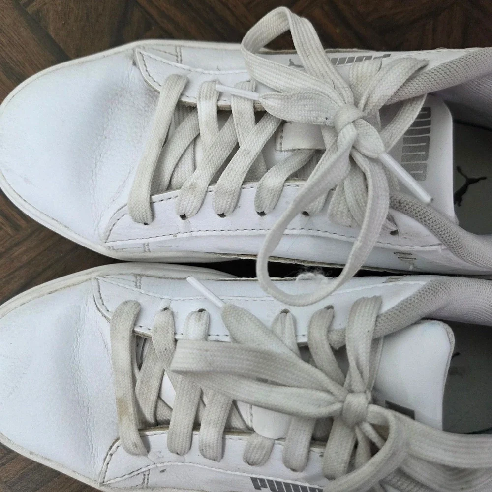 Puma Carina Platform Sneakers White Embossed Floral Lace Up Womens 7.5